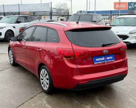 Красный Киа Сид, объемом двигателя 1.58 л и пробегом 254 тыс. км за 9800 $, фото 6 на Automoto.ua