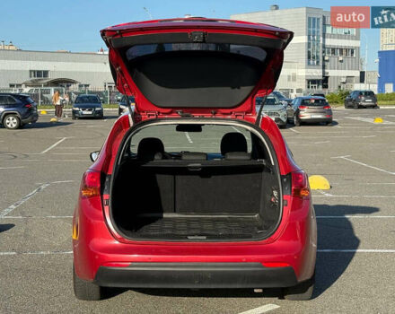 Червоний Кіа Сід, об'ємом двигуна 1.58 л та пробігом 254 тис. км за 10500 $, фото 14 на Automoto.ua