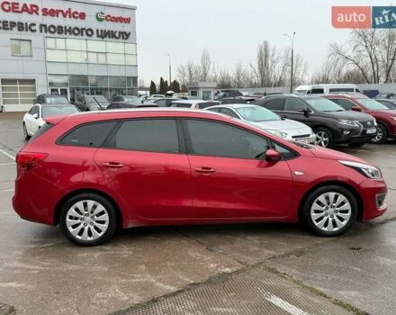 Красный Киа Сид, объемом двигателя 1.58 л и пробегом 254 тыс. км за 9800 $, фото 3 на Automoto.ua