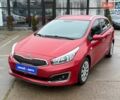 Красный Киа Сид, объемом двигателя 1.58 л и пробегом 254 тыс. км за 9800 $, фото 1 на Automoto.ua