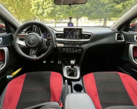 Киа Сид 2018 в Вольногорске на Automoto.ua Красный Киа Сид, объемом двигателя 1 л и пробегом 56 тыс. км за 10800 $, фото 20 на Automoto.ua