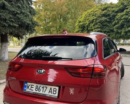 Киа Сид 2018 в Вольногорске на Automoto.ua Красный Киа Сид, объемом двигателя 1 л и пробегом 56 тыс. км за 10800 $, фото 13 на Automoto.ua
