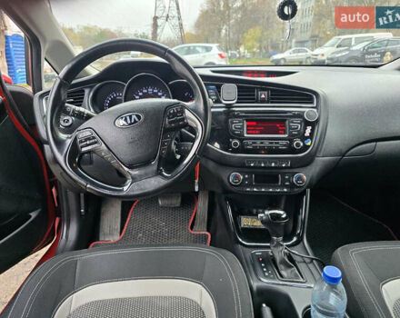 Красный Киа Сид, объемом двигателя 1.59 л и пробегом 117 тыс. км за 13999 $, фото 3 на Automoto.ua