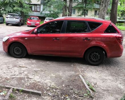Червоний Кіа Сід, об'ємом двигуна 1.6 л та пробігом 210 тис. км за 4500 $, фото 1 на Automoto.ua