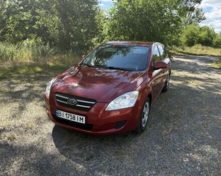 Красный Киа Сид, объемом двигателя 1.4 л и пробегом 1 тыс. км за 4950 $, фото 1 на Automoto.ua