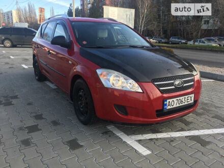 Кіа Сід 2008 у Ужгороді на Automoto.ua Червоний Кіа Сід, об'ємом двигуна 1.4 л та пробігом 239 тис. км за 5550 $, фото 1 на Automoto.ua