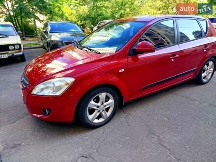Красный Киа Сид, объемом двигателя 1.59 л и пробегом 180 тыс. км за 6400 $, фото 1 на Automoto.ua