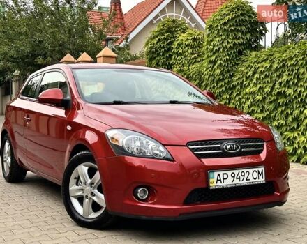 Красный Киа Сид, объемом двигателя 1.6 л и пробегом 113 тыс. км за 7400 $, фото 1 на Automoto.ua