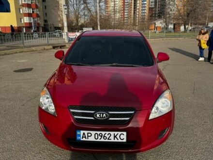 Червоний Кіа Сід, об'ємом двигуна 1.6 л та пробігом 210 тис. км за 4700 $, фото 1 на Automoto.ua