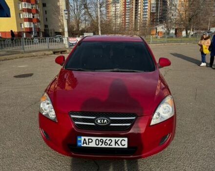 Червоний Кіа Сід, об'ємом двигуна 1.6 л та пробігом 210 тис. км за 4700 $, фото 1 на Automoto.ua