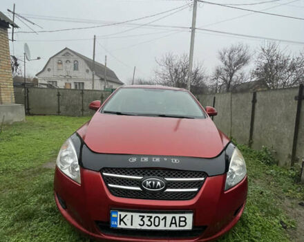 Красный Киа Сид, объемом двигателя 1.4 л и пробегом 260 тыс. км за 3500 $, фото 1 на Automoto.ua
