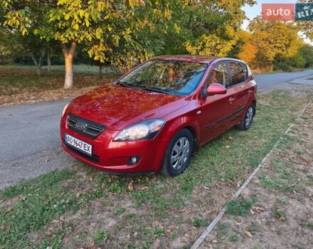 Красный Киа Сид, объемом двигателя 1.58 л и пробегом 260 тыс. км за 4500 $, фото 1 на Automoto.ua