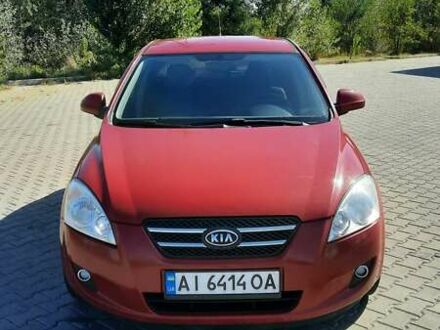 Красный Киа Сид, объемом двигателя 2 л и пробегом 241 тыс. км за 5500 $, фото 1 на Automoto.ua