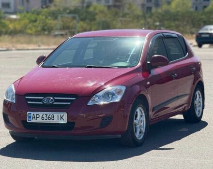 Красный Киа Сид, объемом двигателя 1.4 л и пробегом 174 тыс. км за 4299 $, фото 1 на Automoto.ua
