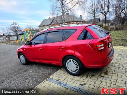 Киа Сид 2009 в Харькове на Automoto.ua Красный Киа Сид, объемом двигателя 1.4 л и пробегом 200 тыс. км за 4300 $, фото 1 на Automoto.ua