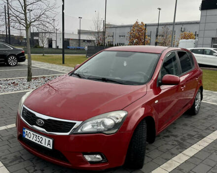 Красный Киа Сид, объемом двигателя 1.4 л и пробегом 191 тыс. км за 6300 $, фото 1 на Automoto.ua