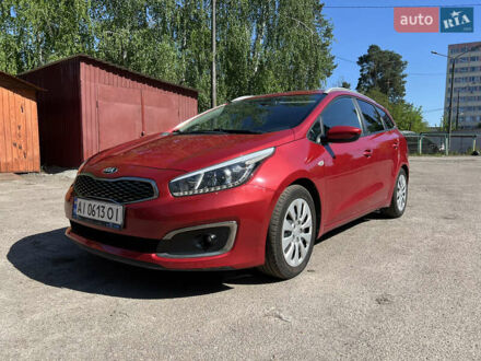 Киа Сид 2017 в Киеве на Automoto.ua Красный Киа Сид, объемом двигателя 1.58 л и пробегом 243 тыс. км за 9500 $, фото 1 на Automoto.ua