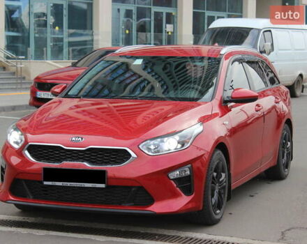 Красный Киа Сид, объемом двигателя 1 л и пробегом 52 тыс. км за 12600 $, фото 1 на Automoto.ua