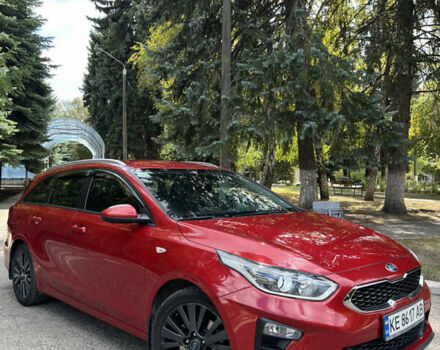 Червоний Кіа Сід, об'ємом двигуна 1 л та пробігом 56 тис. км за 10800 $, фото 1 на Automoto.ua