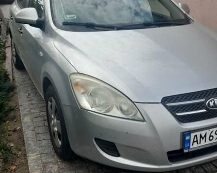 Киа Сид, объемом двигателя 1.4 л и пробегом 273 тыс. км за 5800 $, фото 5 на Automoto.ua