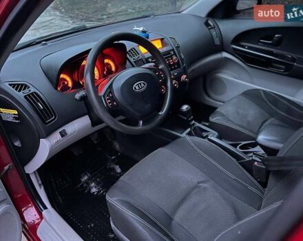 Кіа Сід, об'ємом двигуна 1.4 л та пробігом 201 тис. км за 4850 $, фото 9 на Automoto.ua