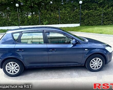 Киа Сид, объемом двигателя 1.4 л и пробегом 219 тыс. км за 5800 $, фото 2 на Automoto.ua