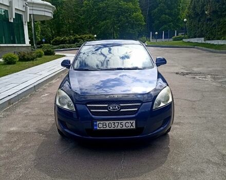 Киа Сид, объемом двигателя 1.4 л и пробегом 219 тыс. км за 5800 $, фото 1 на Automoto.ua