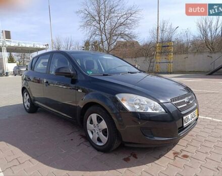 Киа Сид, объемом двигателя 1.6 л и пробегом 127 тыс. км за 6200 $, фото 1 на Automoto.ua