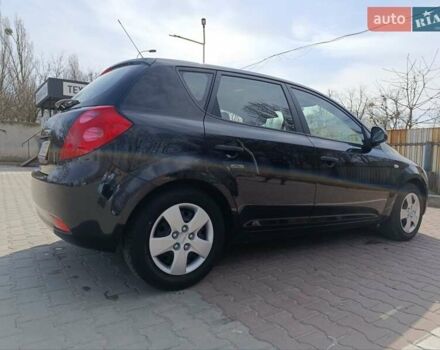 Киа Сид, объемом двигателя 1.6 л и пробегом 127 тыс. км за 6200 $, фото 7 на Automoto.ua