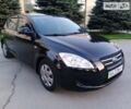 Киа Сид, объемом двигателя 1.6 л и пробегом 153 тыс. км за 6800 $, фото 1 на Automoto.ua