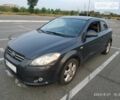 Киа Сид, объемом двигателя 1.6 л и пробегом 299 тыс. км за 3250 $, фото 1 на Automoto.ua
