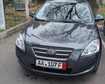 Киа Сид, объемом двигателя 0 л и пробегом 129 тыс. км за 5500 $, фото 4 на Automoto.ua