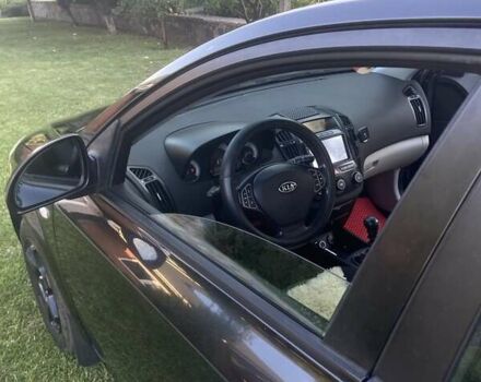 Киа Сид, объемом двигателя 1.6 л и пробегом 189 тыс. км за 5800 $, фото 14 на Automoto.ua