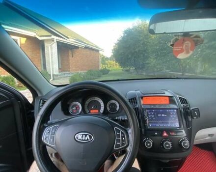 Киа Сид, объемом двигателя 1.6 л и пробегом 189 тыс. км за 5800 $, фото 13 на Automoto.ua