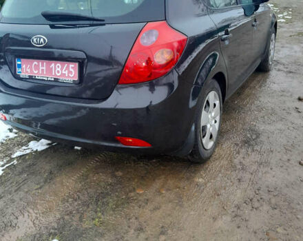 Киа Сид, объемом двигателя 1.6 л и пробегом 234 тыс. км за 5900 $, фото 9 на Automoto.ua