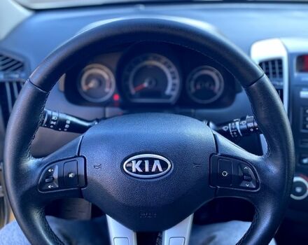 Киа Сид, объемом двигателя 16 л и пробегом 307 тыс. км за 5900 $, фото 7 на Automoto.ua