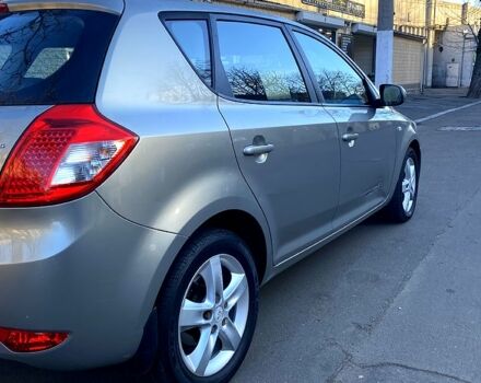 Киа Сид, объемом двигателя 16 л и пробегом 307 тыс. км за 5900 $, фото 3 на Automoto.ua