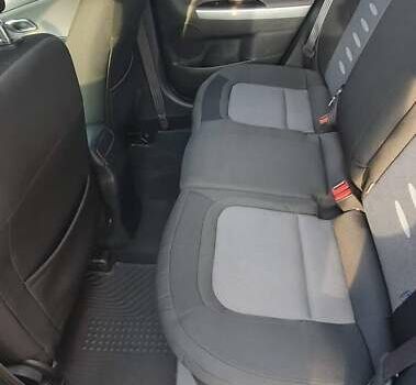 Киа Сид, объемом двигателя 1.59 л и пробегом 119 тыс. км за 10000 $, фото 14 на Automoto.ua