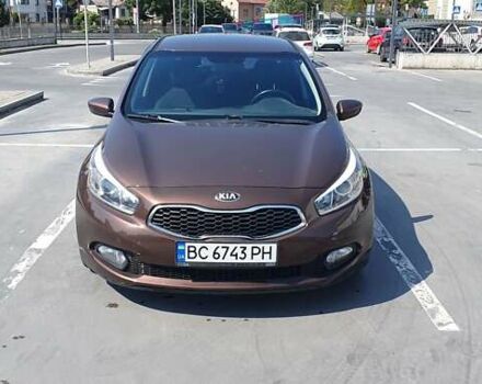 Киа Сид, объемом двигателя 1.59 л и пробегом 119 тыс. км за 10000 $, фото 2 на Automoto.ua