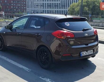 Киа Сид, объемом двигателя 1.59 л и пробегом 119 тыс. км за 10000 $, фото 4 на Automoto.ua