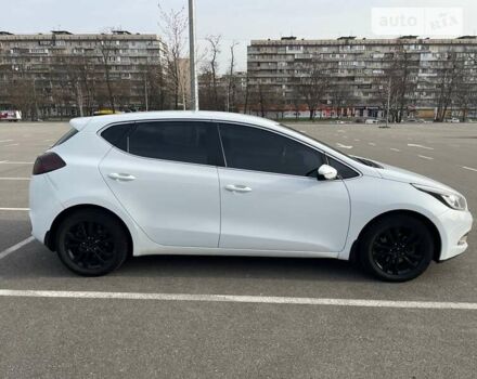 Кіа Сід, об'ємом двигуна 0 л та пробігом 217 тис. км за 8500 $, фото 3 на Automoto.ua