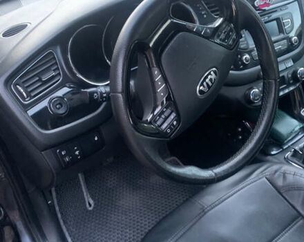 Киа Сид, объемом двигателя 1.6 л и пробегом 207 тыс. км за 7800 $, фото 2 на Automoto.ua