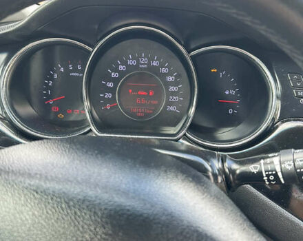 Киа Сид, объемом двигателя 1.6 л и пробегом 181 тыс. км за 9500 $, фото 8 на Automoto.ua