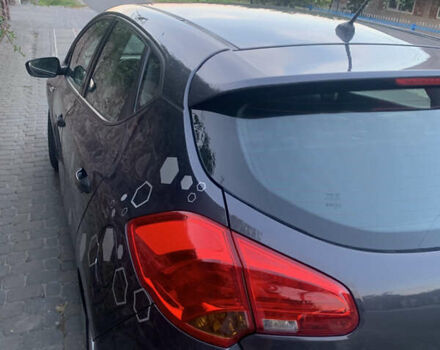 Киа Сид, объемом двигателя 1.6 л и пробегом 207 тыс. км за 7800 $, фото 1 на Automoto.ua