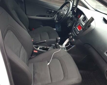 Кіа Сід, об'ємом двигуна 1.4 л та пробігом 178 тис. км за 8300 $, фото 4 на Automoto.ua