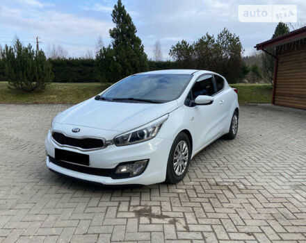 Кіа Сід, об'ємом двигуна 1.6 л та пробігом 180 тис. км за 8400 $, фото 1 на Automoto.ua