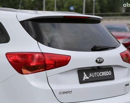 Киа Сид, объемом двигателя 1.6 л и пробегом 247 тыс. км за 9990 $, фото 7 на Automoto.ua