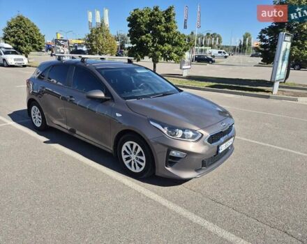 Кіа Сід, об'ємом двигуна 1.37 л та пробігом 75 тис. км за 11000 $, фото 6 на Automoto.ua