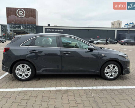 Киа Сид, объемом двигателя 1.59 л и пробегом 20 тыс. км за 19700 $, фото 3 на Automoto.ua