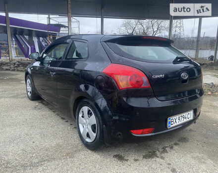 Киа Сид, объемом двигателя 1.4 л и пробегом 162 тыс. км за 4550 $, фото 4 на Automoto.ua